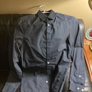 Mens H&M size XS blue with tiny white dots Easy Iron, Slim Fit button up shirt.